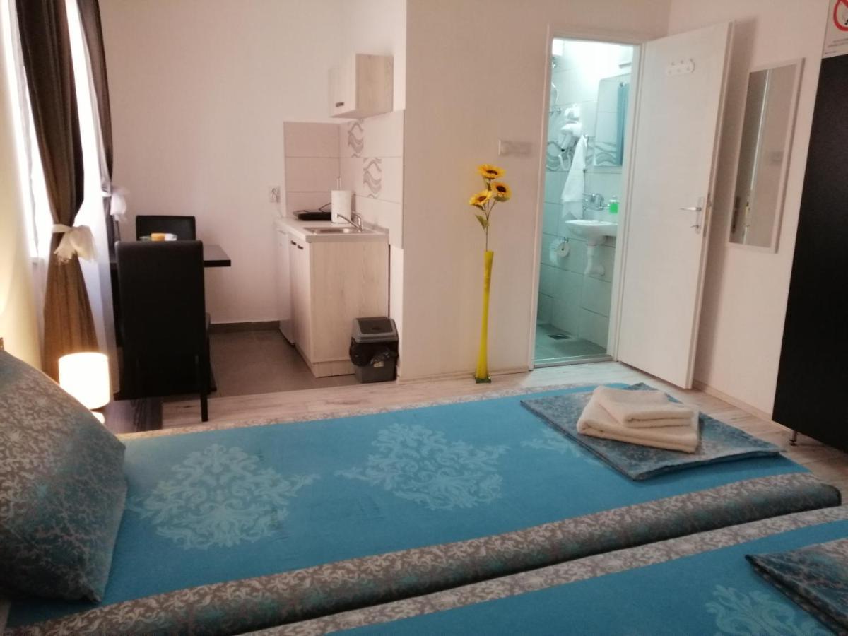 Mitic Apartmani 1 Ni Εξωτερικό φωτογραφία